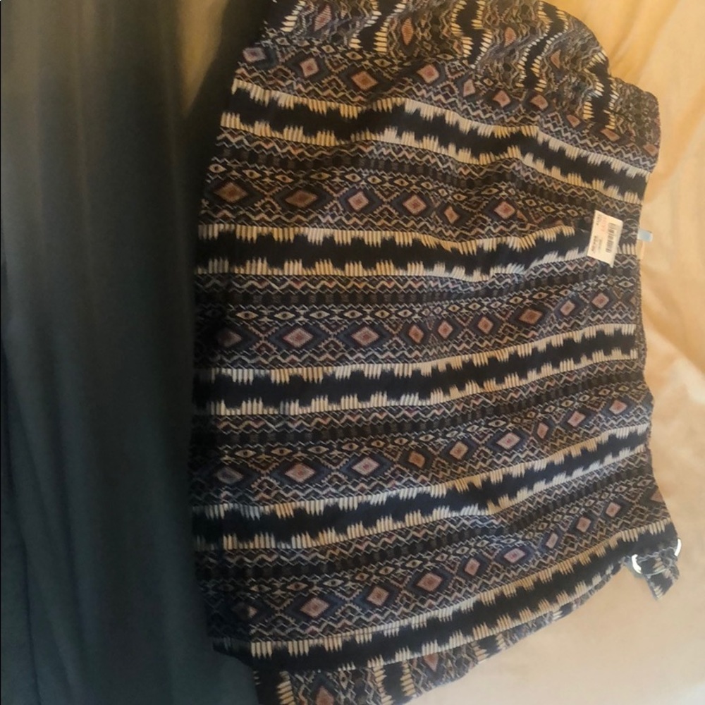 Pattern skirt
